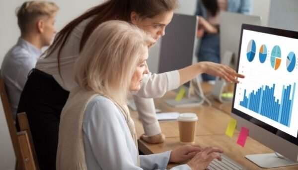 Teacher Training – AET Level 3 Qualification